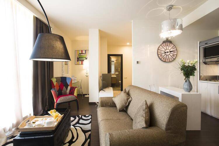 Opera Suite Hotel