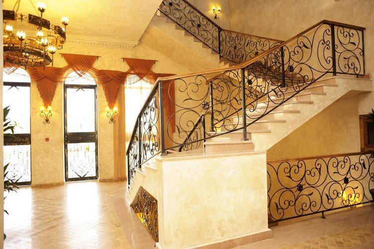 Caucasus Hotel
