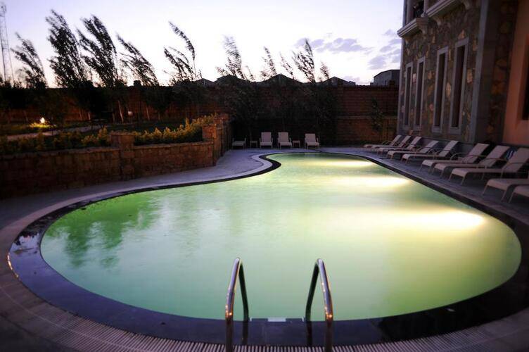Caucasus Hotel
