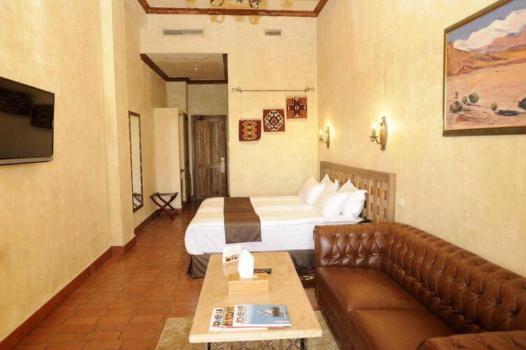 Caucasus Hotel