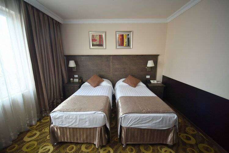 Imperial Palace Hotel