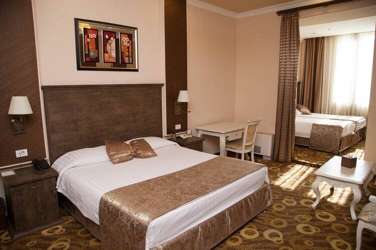 Imperial Palace Hotel