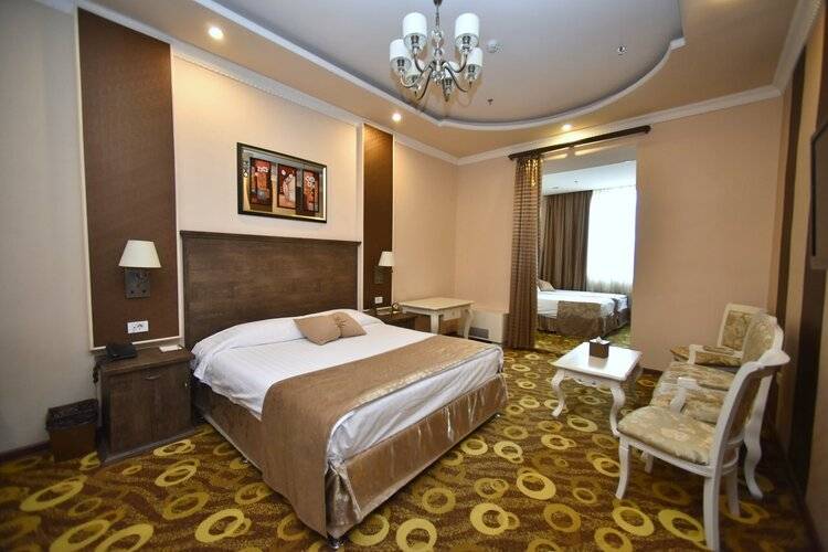 Imperial Palace Hotel