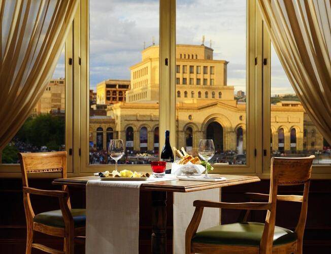 Marriott Armenia Hotel