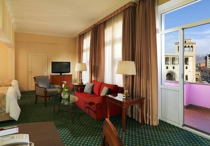 Marriott Armenia Hotel
