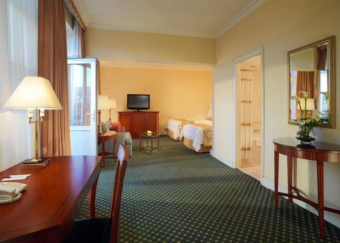 Marriott Armenia Hotel