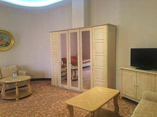 Metropol Hotel
