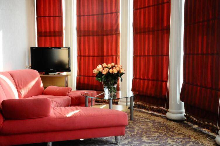Metropol Hotel