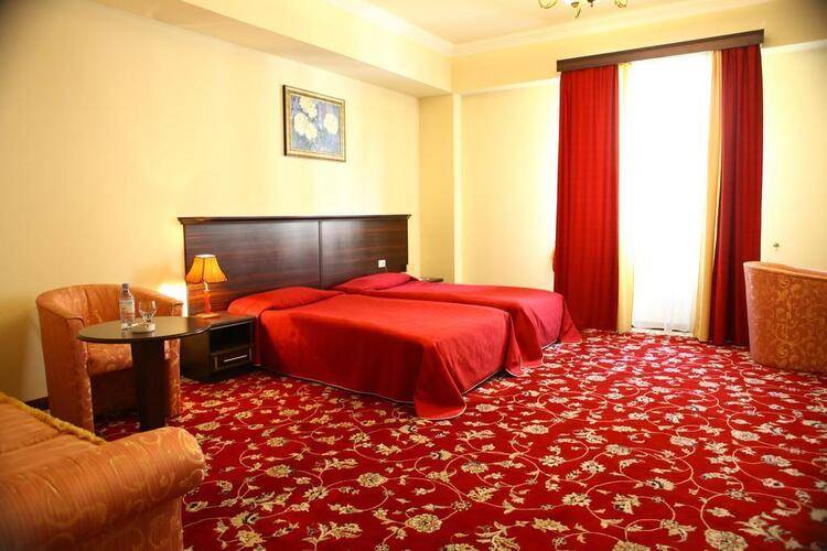 Metropol Hotel
