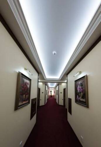 Elegant Hotel & Spa