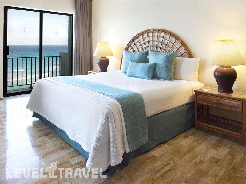 Фотография Emporio Hotel & Suites
