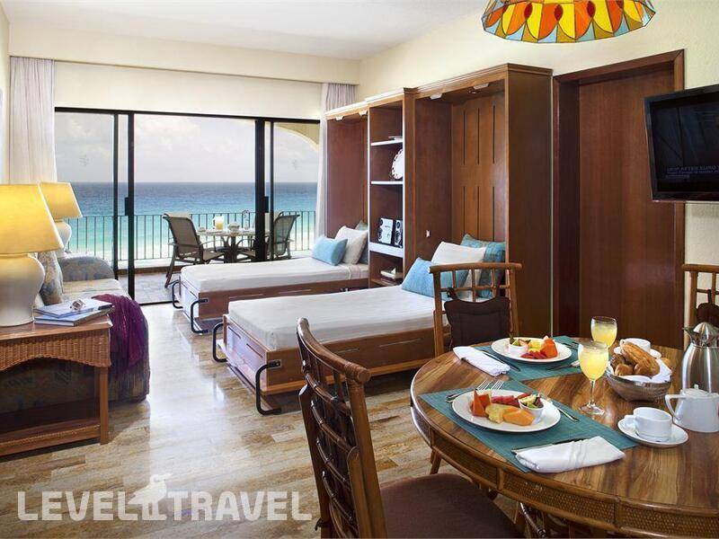 Фотография Emporio Hotel & Suites