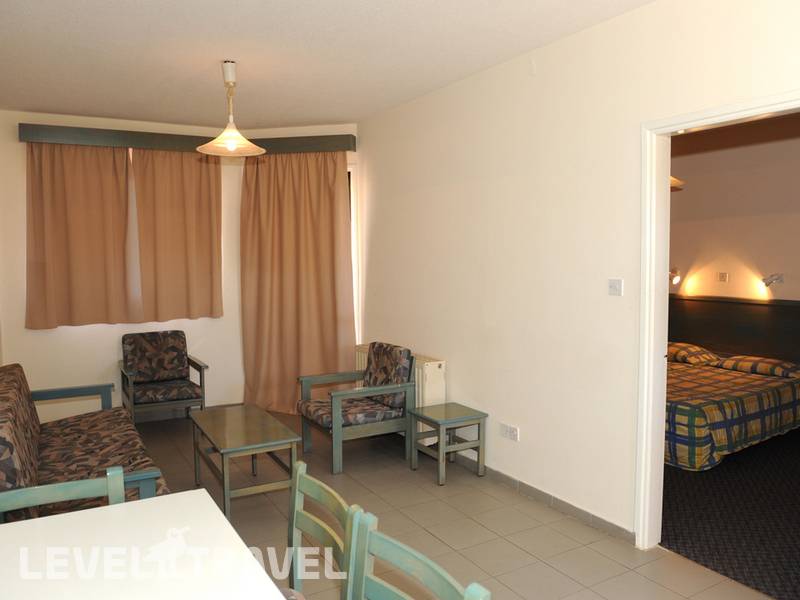 Фотография Nicholas Hotel Apartments