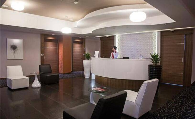 Aurel Hotel