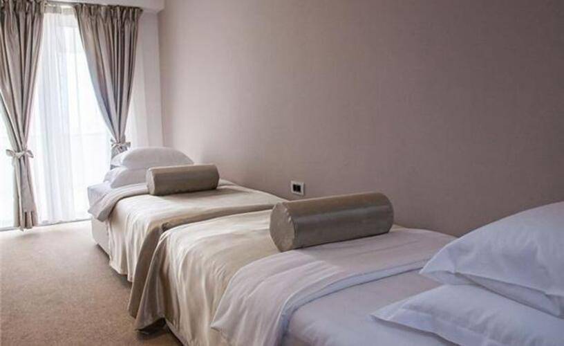 Aurel Hotel