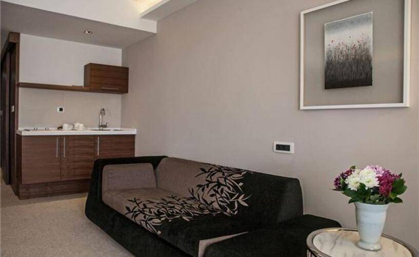 Aurel Hotel