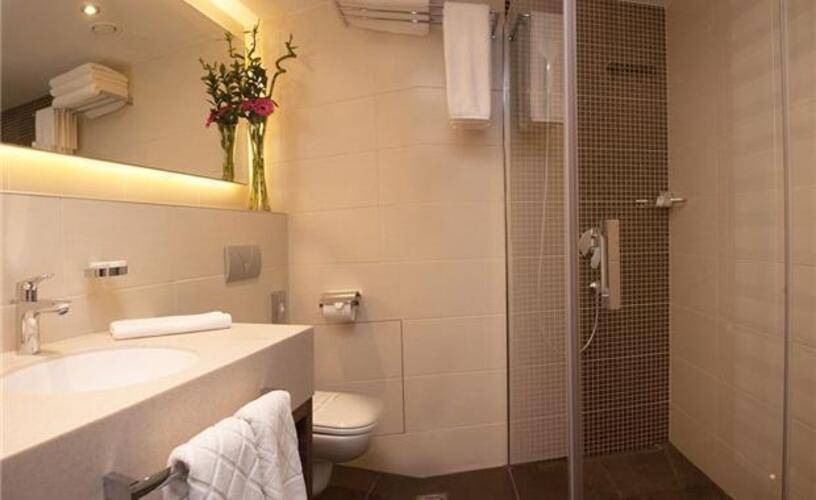 Aurel Hotel