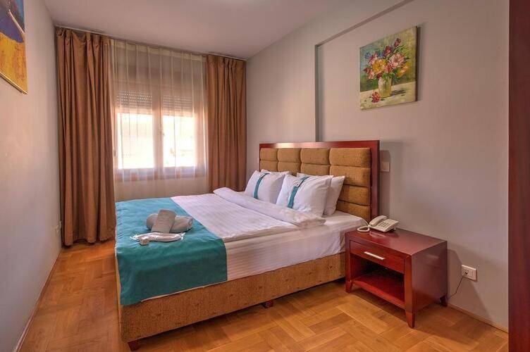 Magnolia Hotel