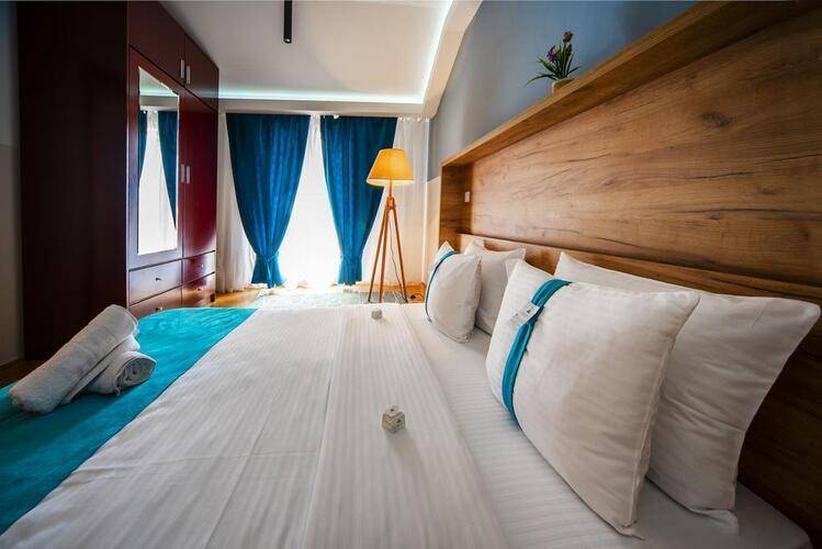 Magnolia Hotel