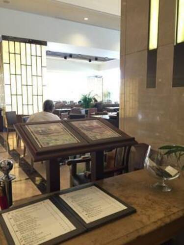 Arnoma Hotel