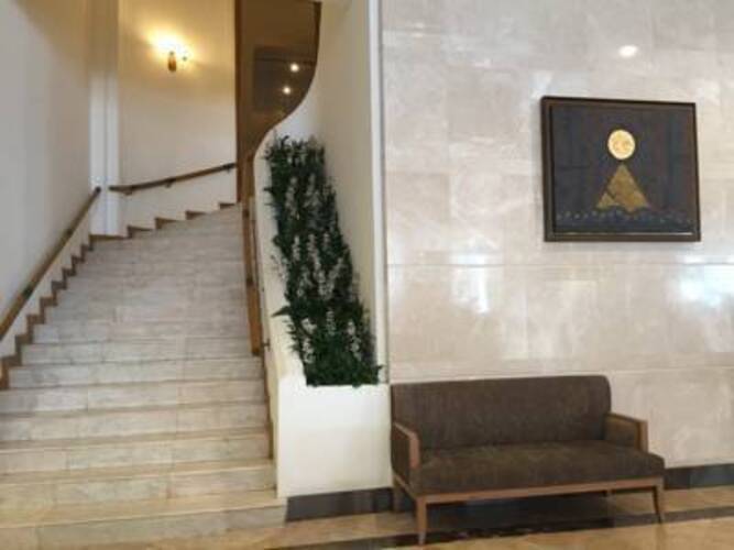 Arnoma Hotel