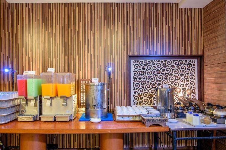 Golden Beach Cha-Am Hotel
