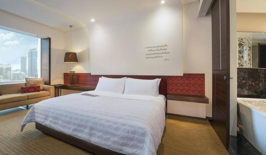 Le Meridien Bangkok