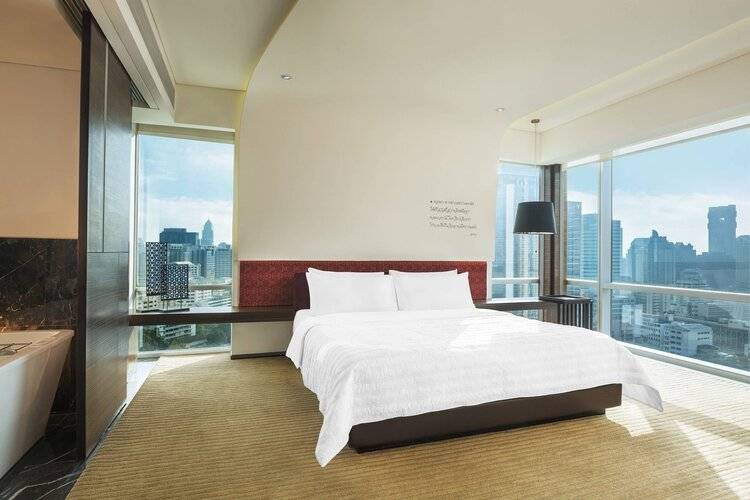 Le Meridien Bangkok