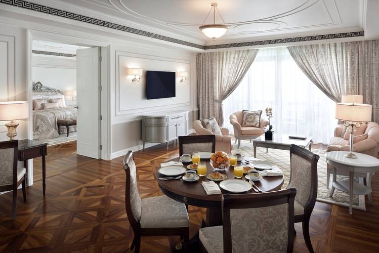 Palazzo Versace Hotel