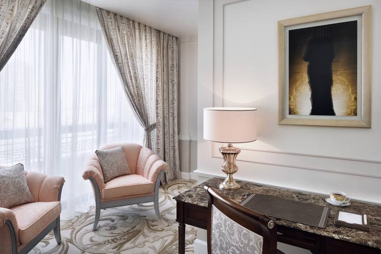 Palazzo Versace Hotel