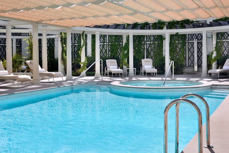 Palazzo Versace Hotel