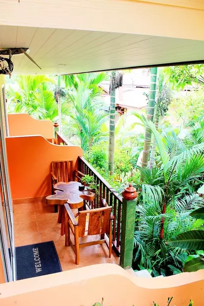 Baan Vanida Garden Resort Karon