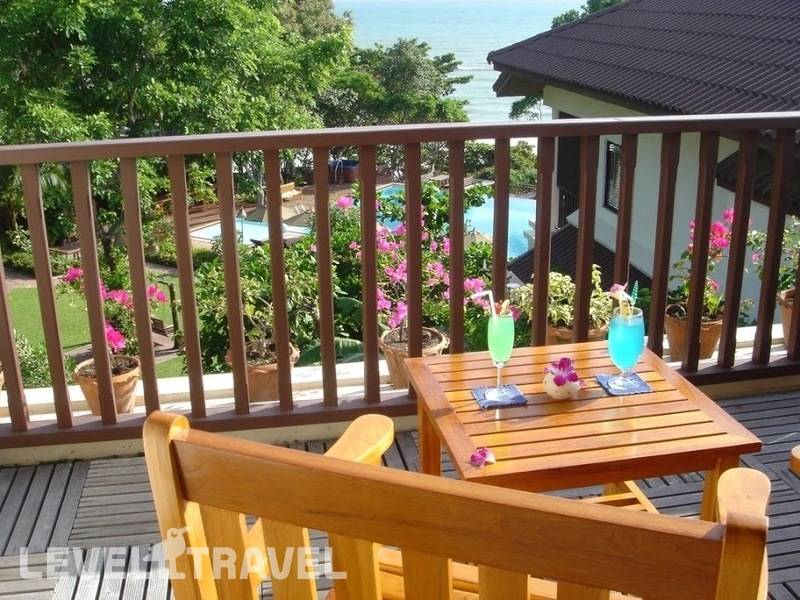 Фотография Birds & Bees Resort