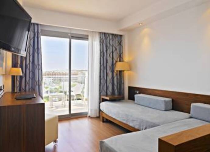 Hipotels Cala Millor Park