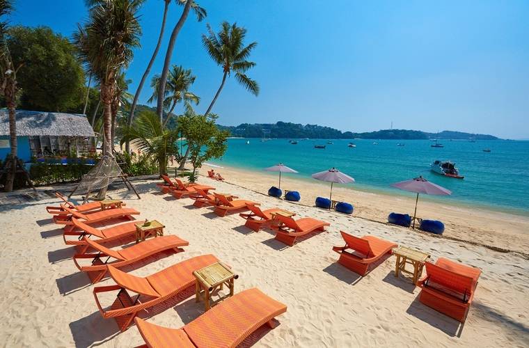 Bandara Beach Phuket