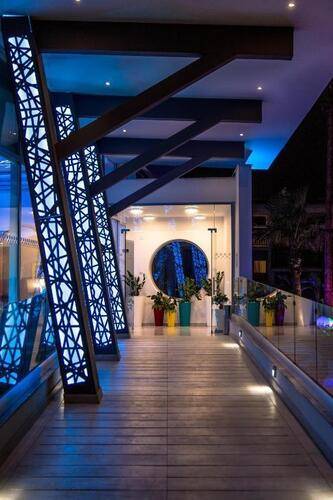 Nicolas Color Hotel