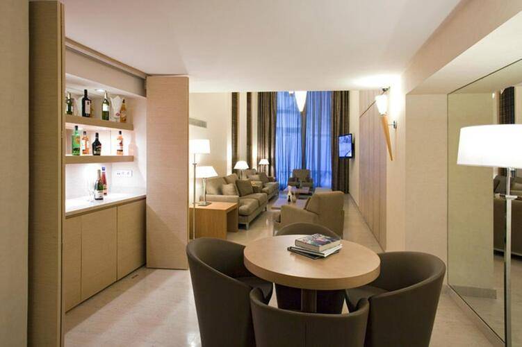 Central Athens Hotel