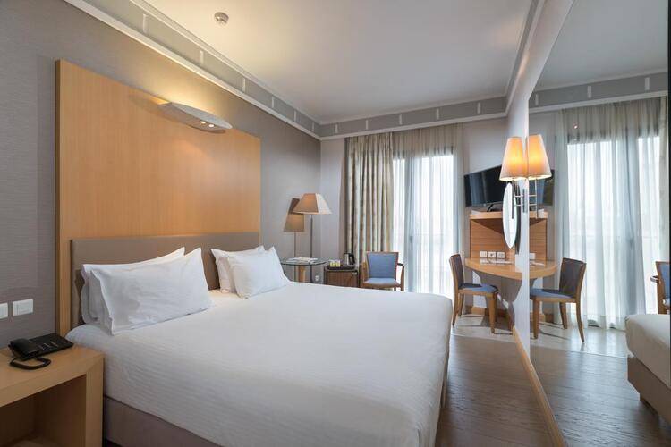 Central Athens Hotel