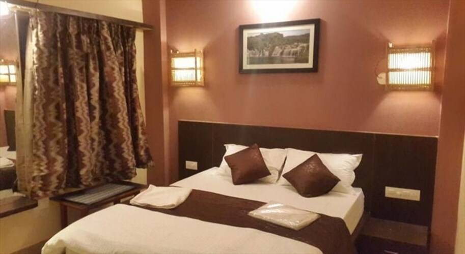 Annanda Hotel