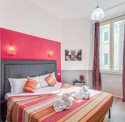 $item['hotel']['name']