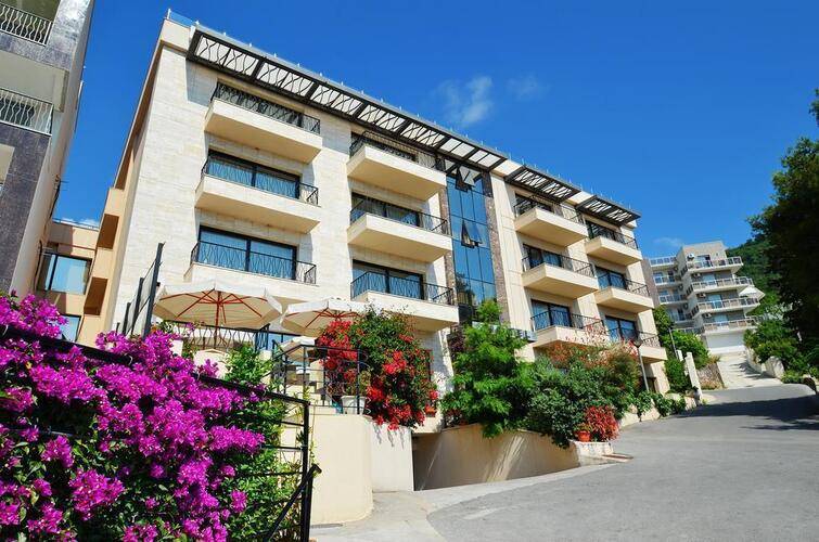 Hec Hotel Residence