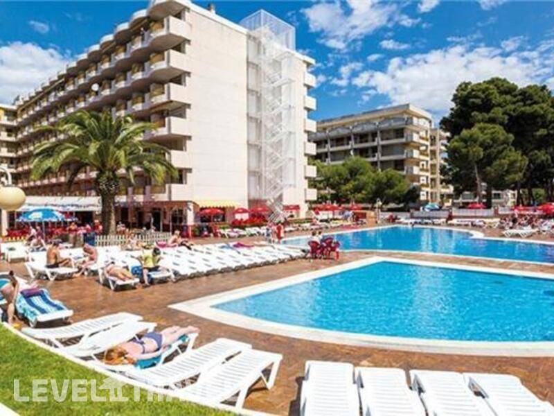 Фотография Aparthotel Internacional II