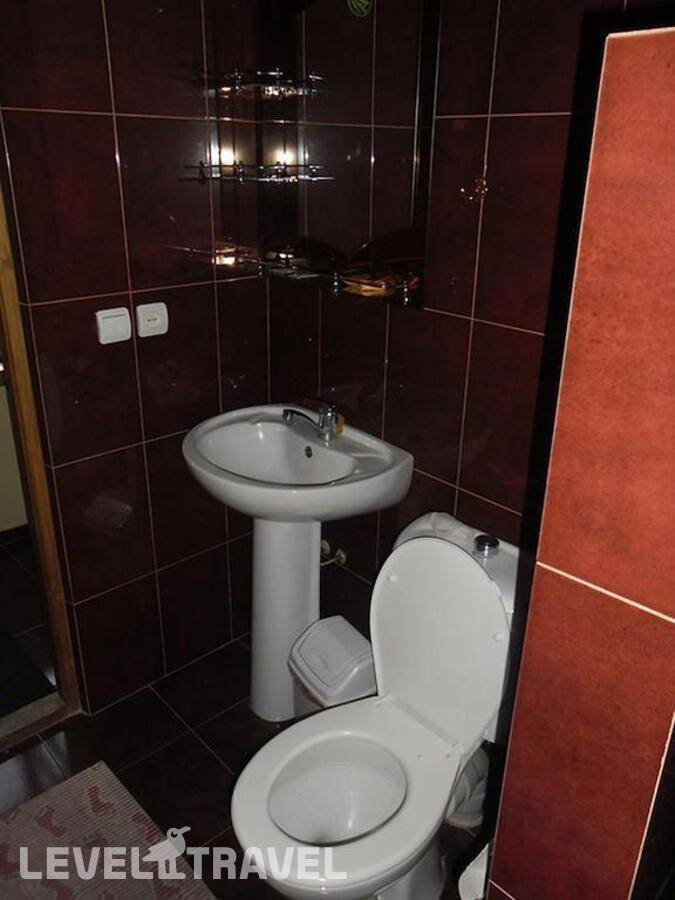 Изображение отеля 8