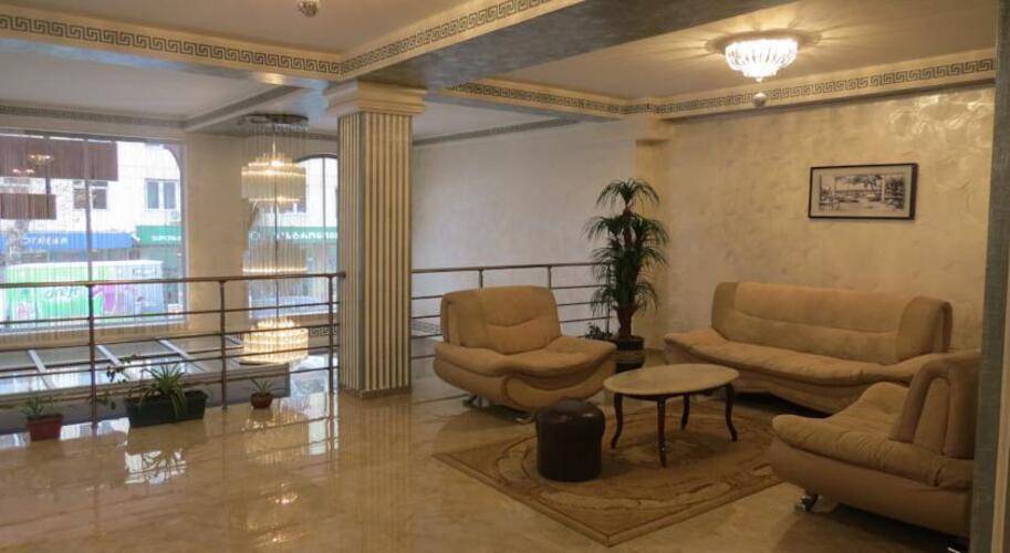 Chao Hotel