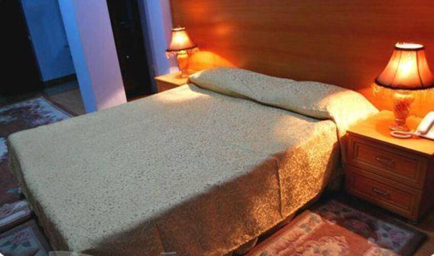 Chao Hotel