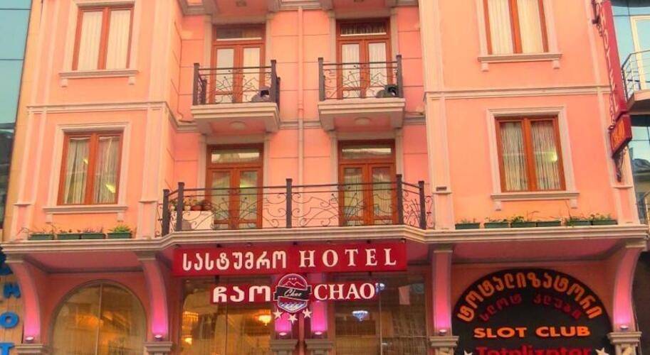Chao Hotel