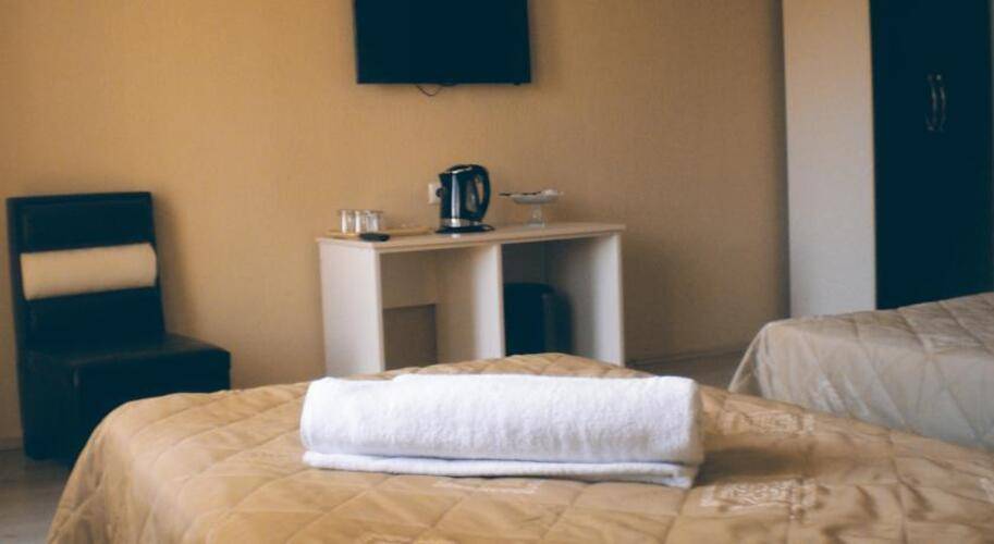 Iberia Hotel