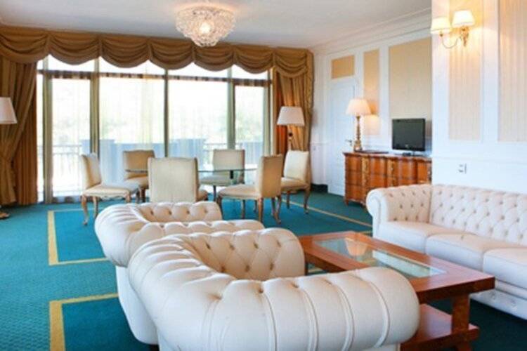 Georgia Palace Hotel