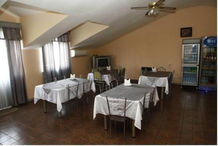Duta Hotel