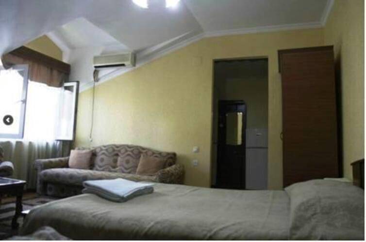 Duta Hotel